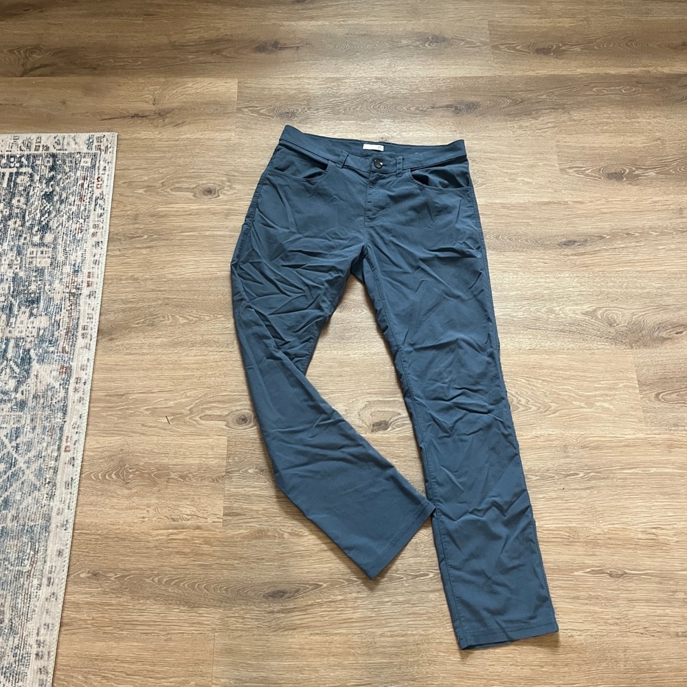Men’s tasc Motion Fit pants